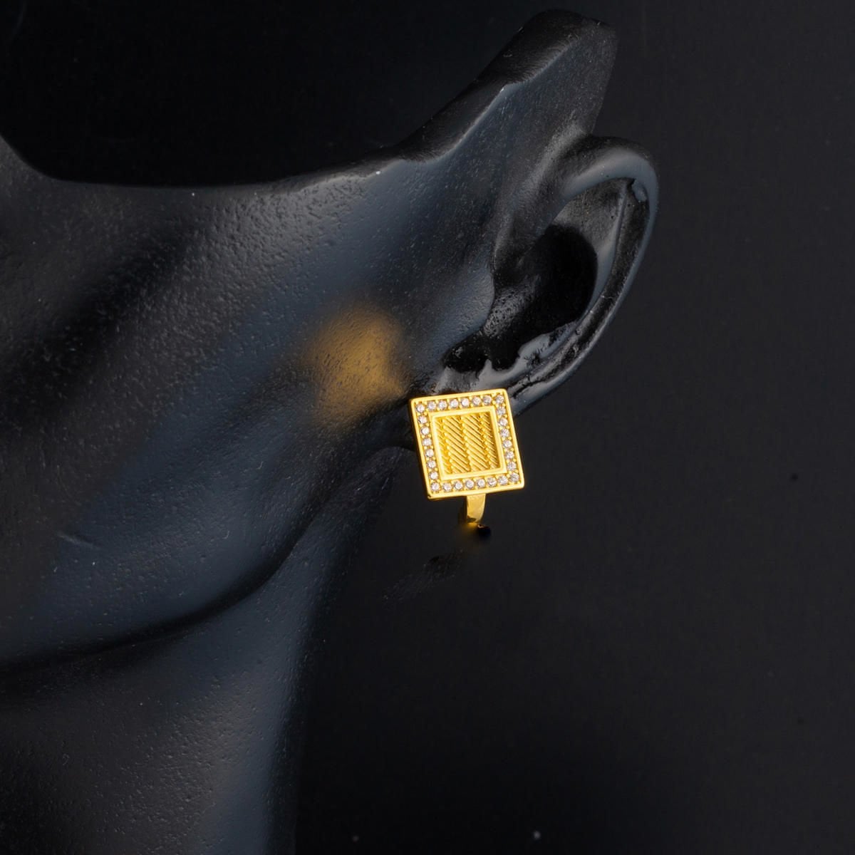 14K Yellow Gold Square Cubic Zirconia Mesh Earrings