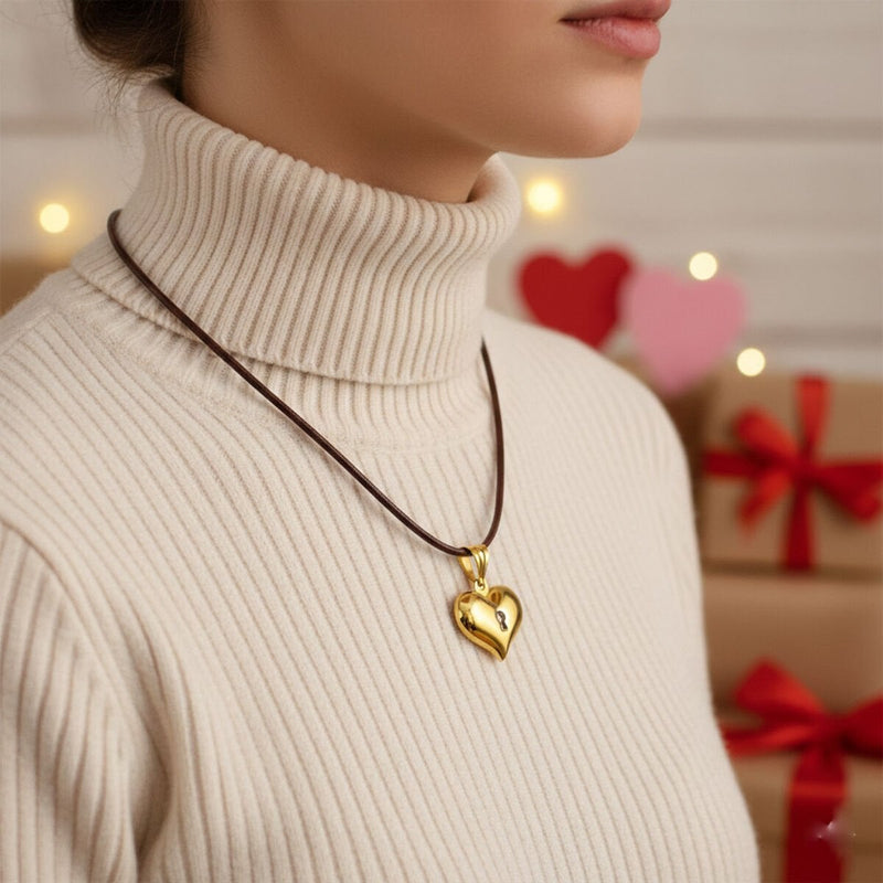 14K Yellow Gold Lock Patterned Chainless Necklace