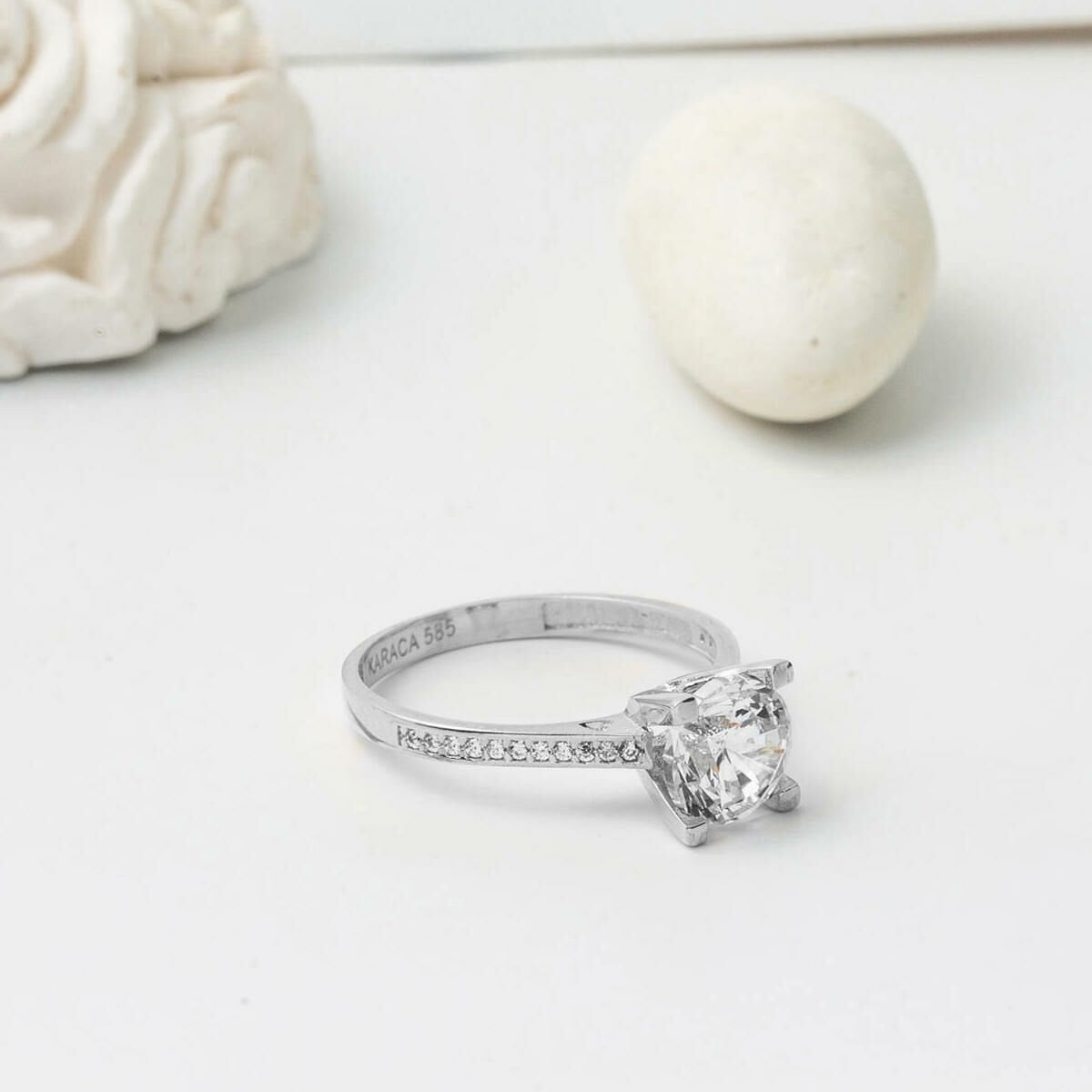 14K White Gold Classic Solitaire Cubic Zirconia Ring