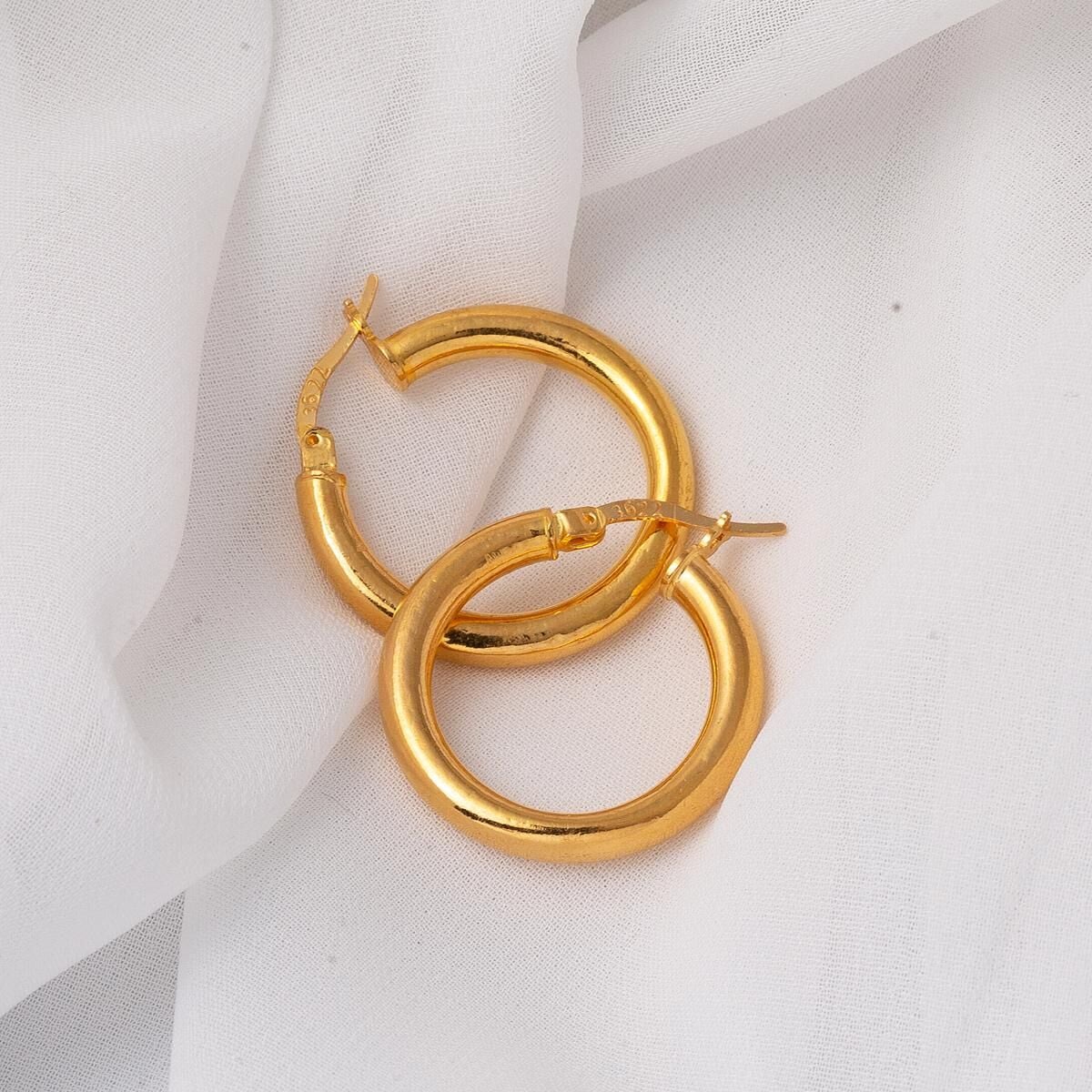 22K Yellow Gold Classic 2.5 cm Diameter Hoop Earrings
