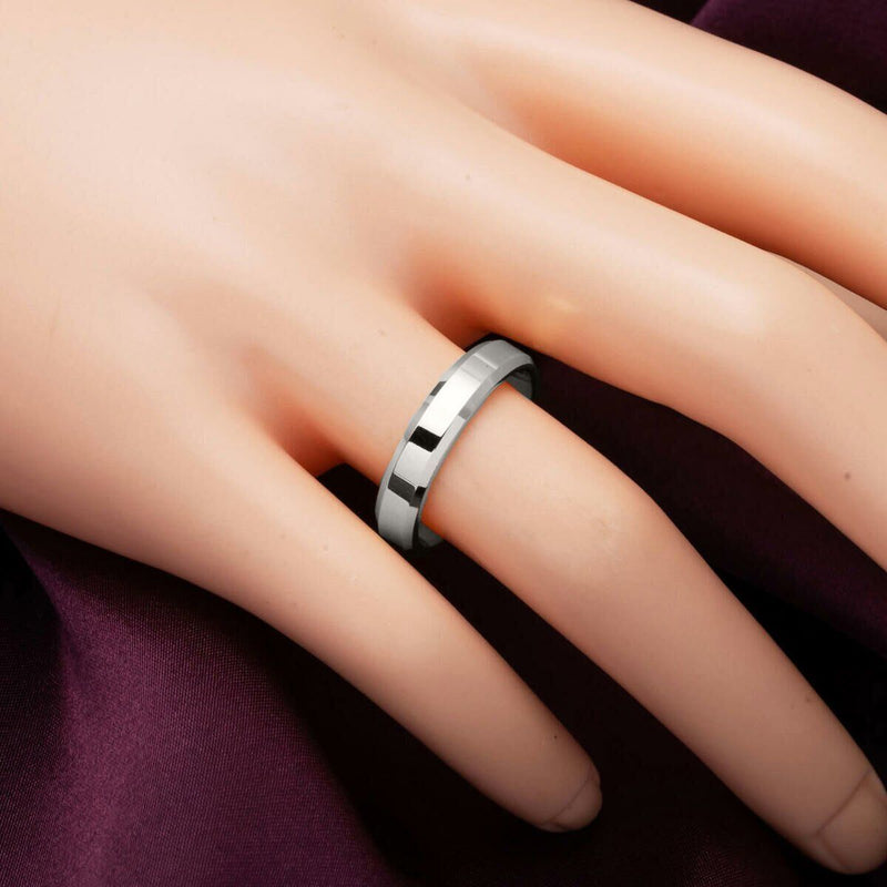 14K White Gold Classic Square-Cut Women's Wedding Band 4 mm