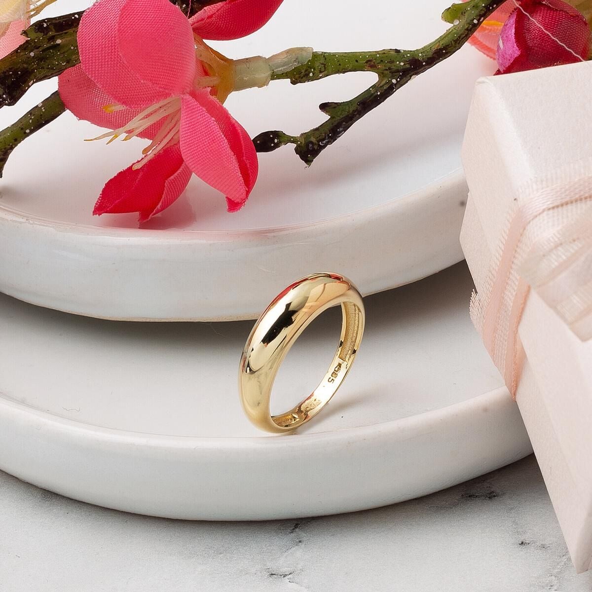 14K Yellow Gold Classic Pinky Ring