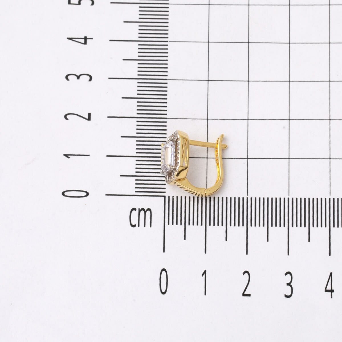 14K Yellow Gold Classic Single Stone Baguette Cubic Zirconia Earrings