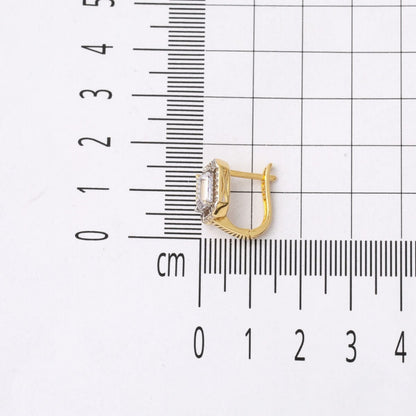 14K Yellow Gold Classic Single Stone Baguette Cubic Zirconia Earrings