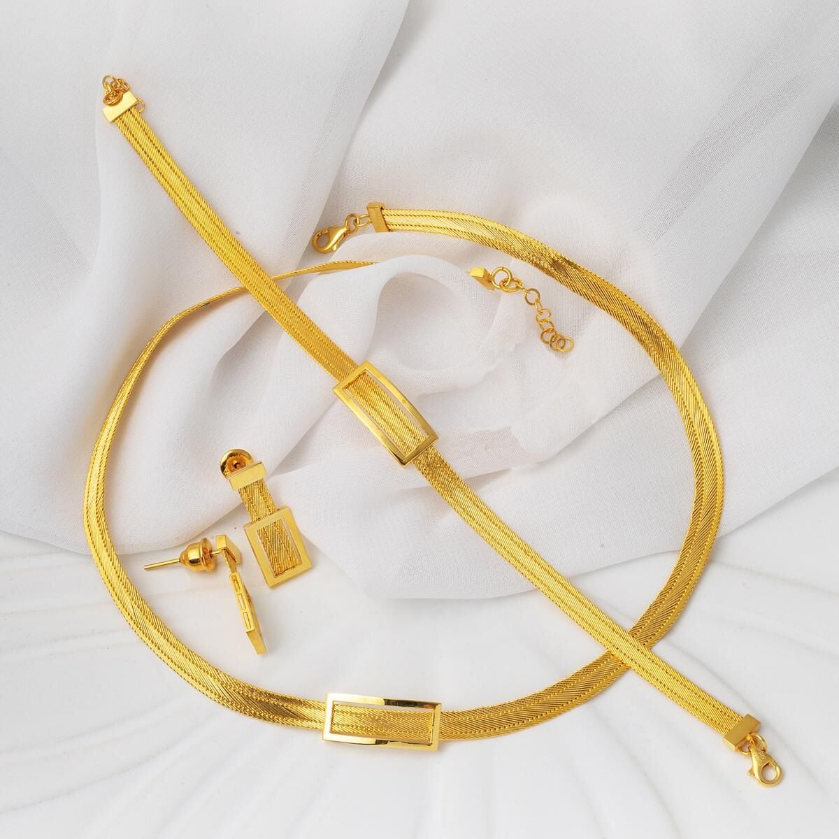 22K Yellow Gold Classic Buckle Trabzon Mesh Jewelry Set
