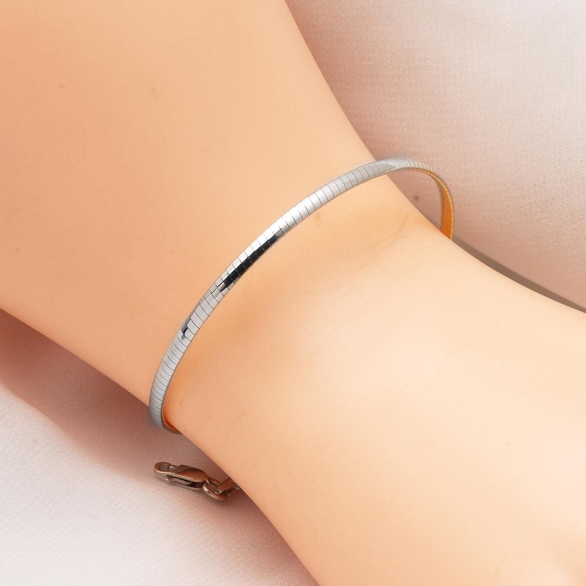 14K Yellow Gold Cleopatra 2 Colored Flat Bracelet