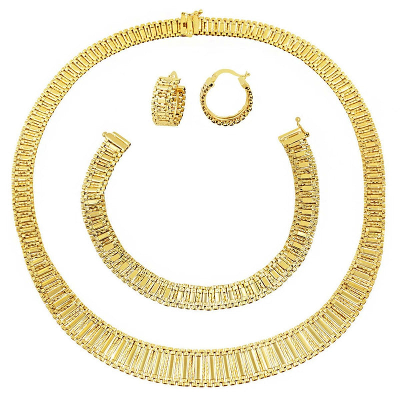 14K Yellow Gold Cleopatra Hand Engraved Wedding Set