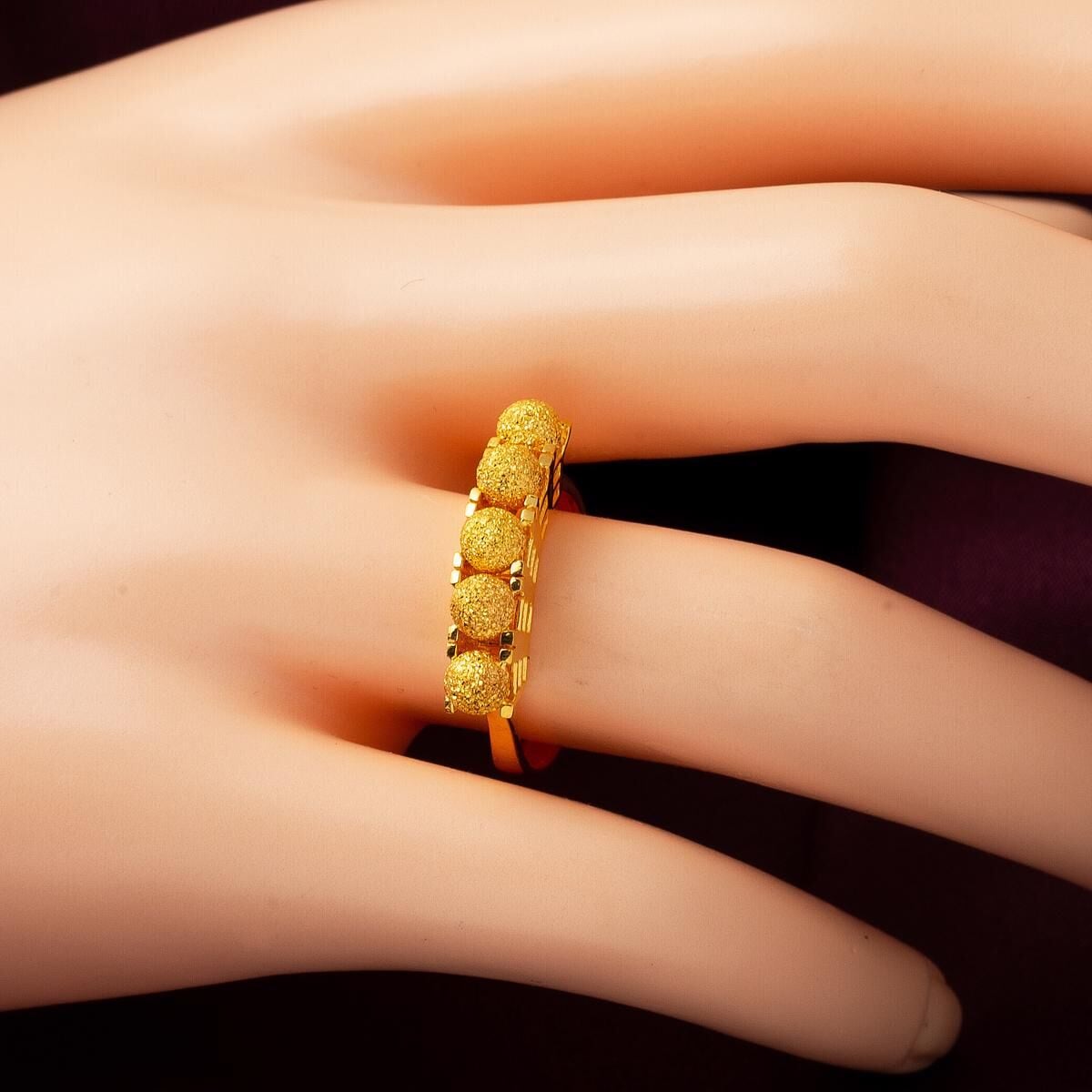 22K Yellow Gold Sandblasted Ball Ring (4.5 g)