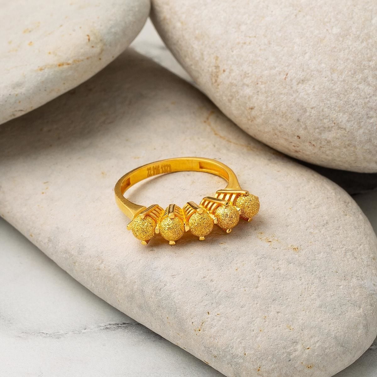 22K Yellow Gold Sandblasted Ball Ring
