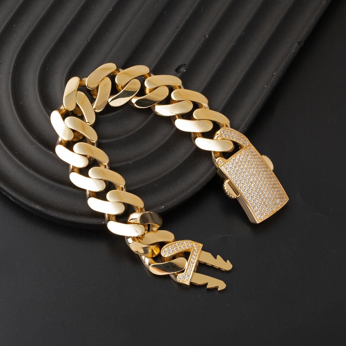 14K Yellow Gold Box Lock Curb Cubic Zirconia Bracelet