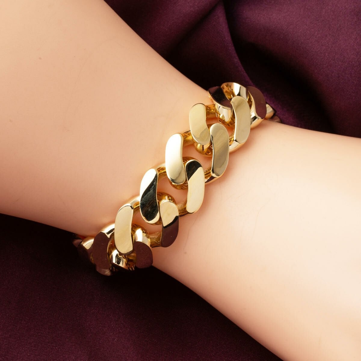 14K Yellow Gold Box Lock Curb Cubic Zirconia Bracelet
