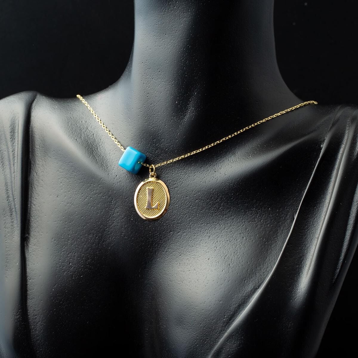 14K Yellow Gold Oval L Initial Necklace