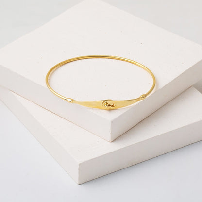 14K Yellow Gold Wishbone Thin Hinged Cuff Bangle