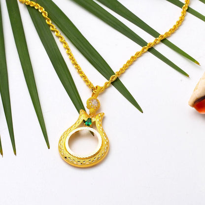 14K Yellow Gold Tulip Quarter Coin Bezel Cubic Zirconia Necklace