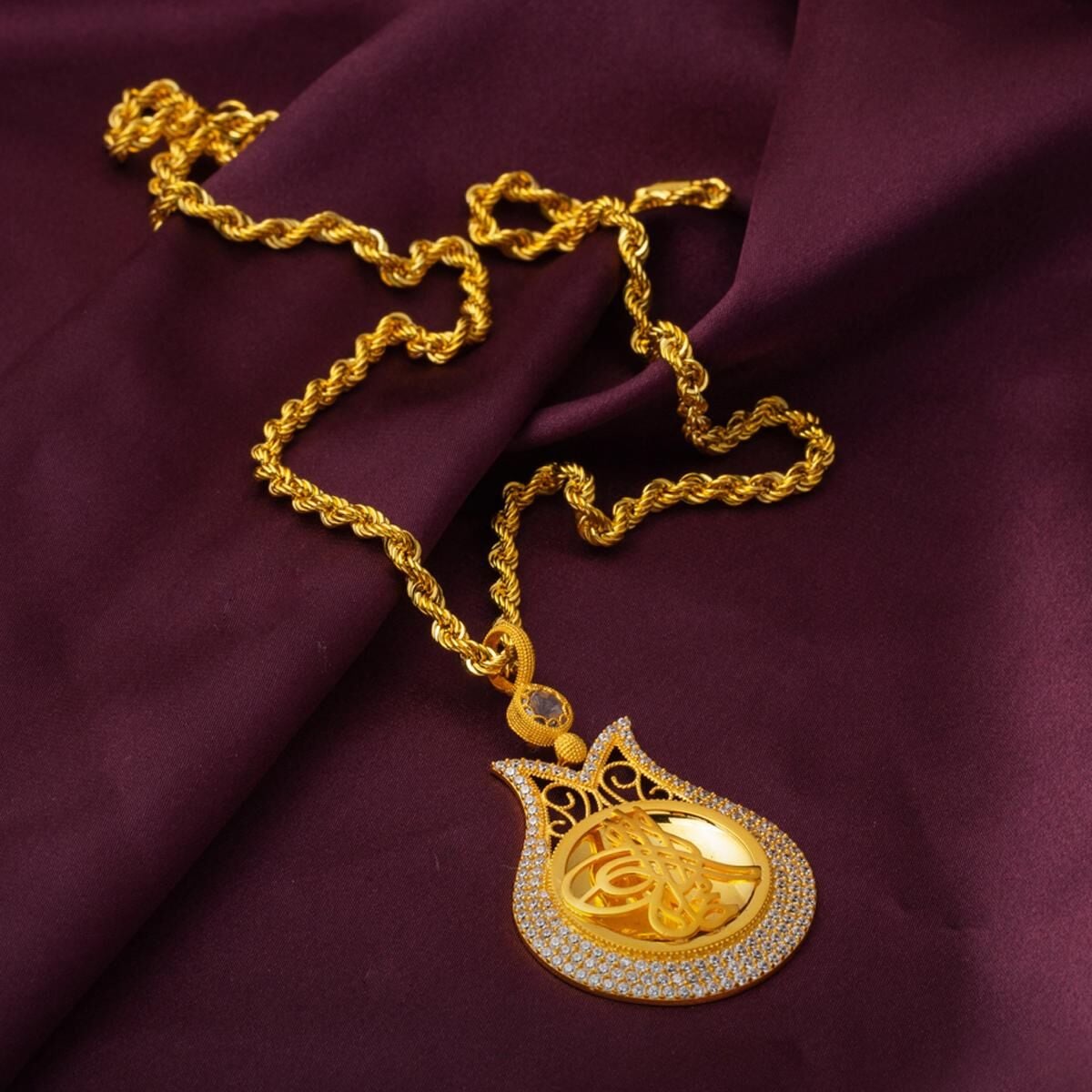 14K Yellow Gold Tulip Ottoman Tughra Quarter Coin Bezel-Set Cubic Zirconia Necklace