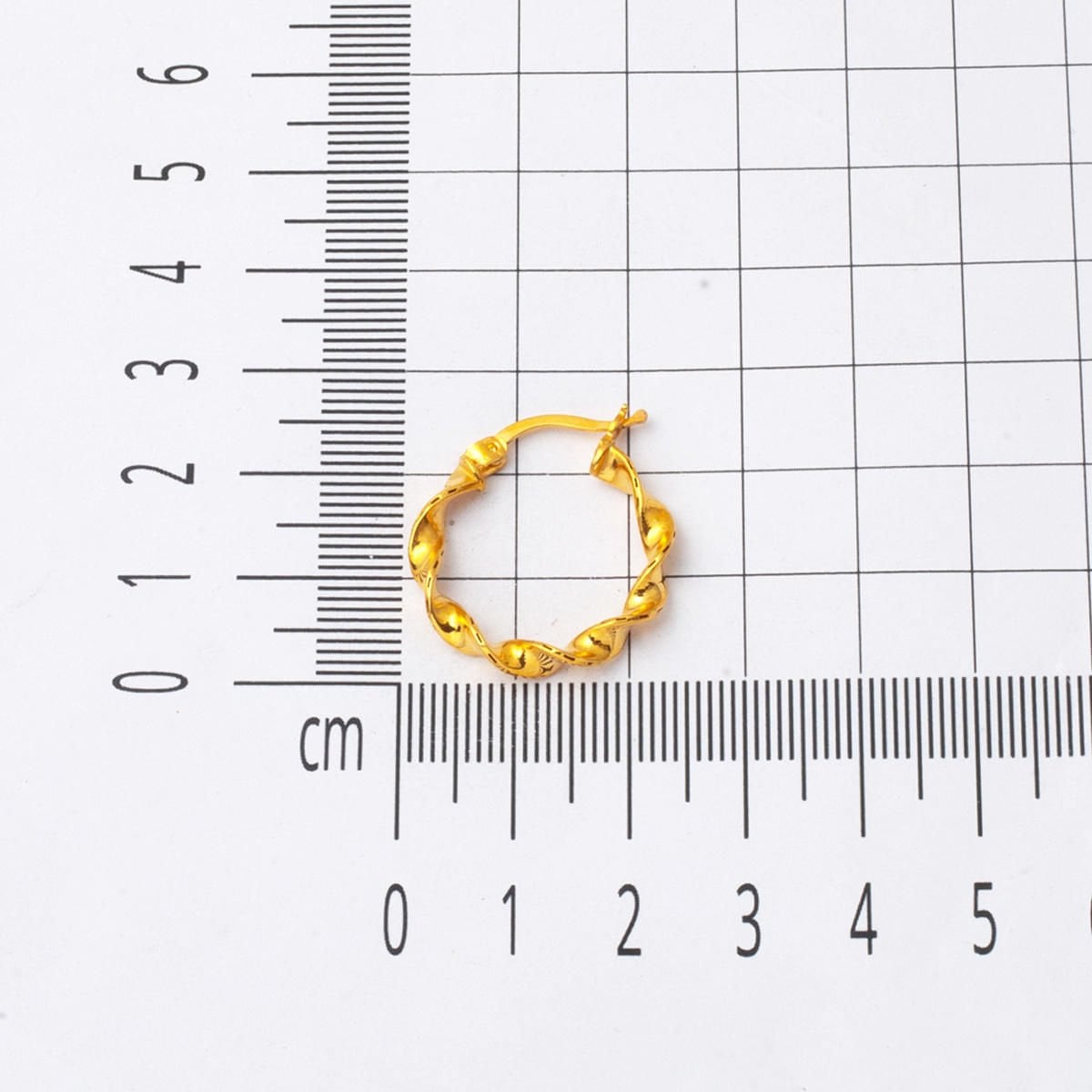 22K Yellow Gold Macaroni Twisted Hoop Earrings