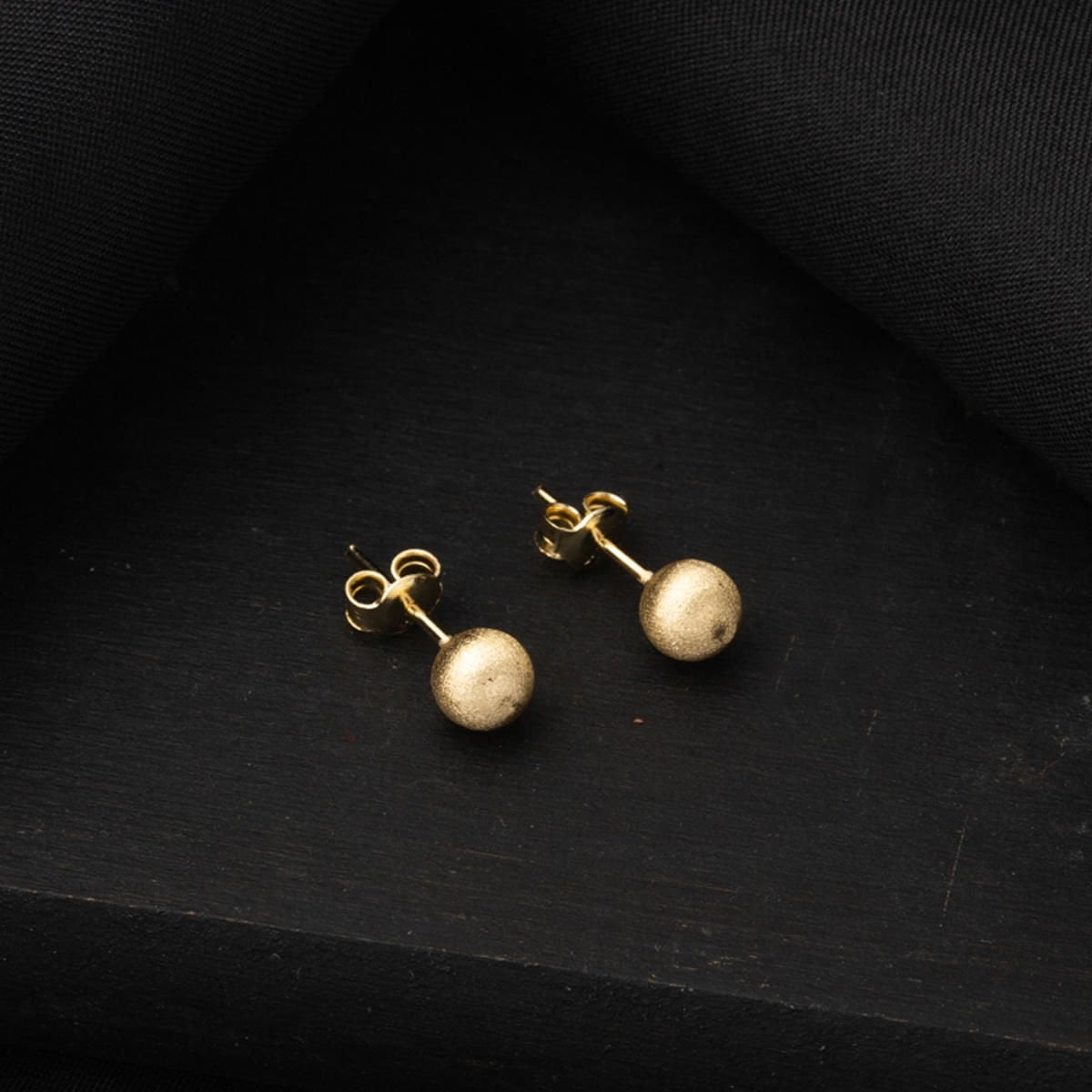 14K Yellow Gold Matte Ball Earrings 6 mm