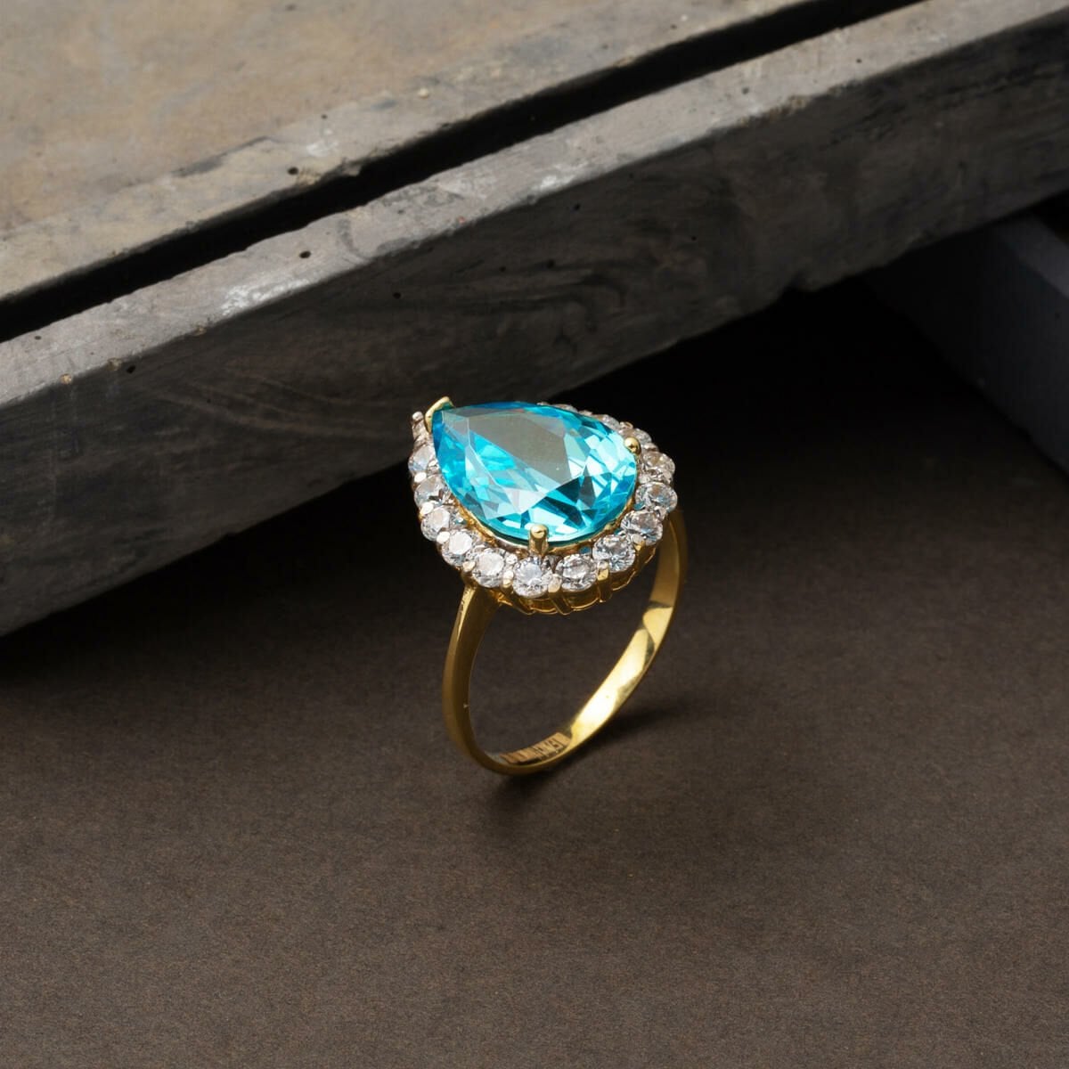14K Yellow Gold Hurrem Sultan Blue Cubic Zirconia Ring