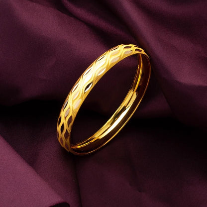 14K Yellow Gold Meltem Bangle