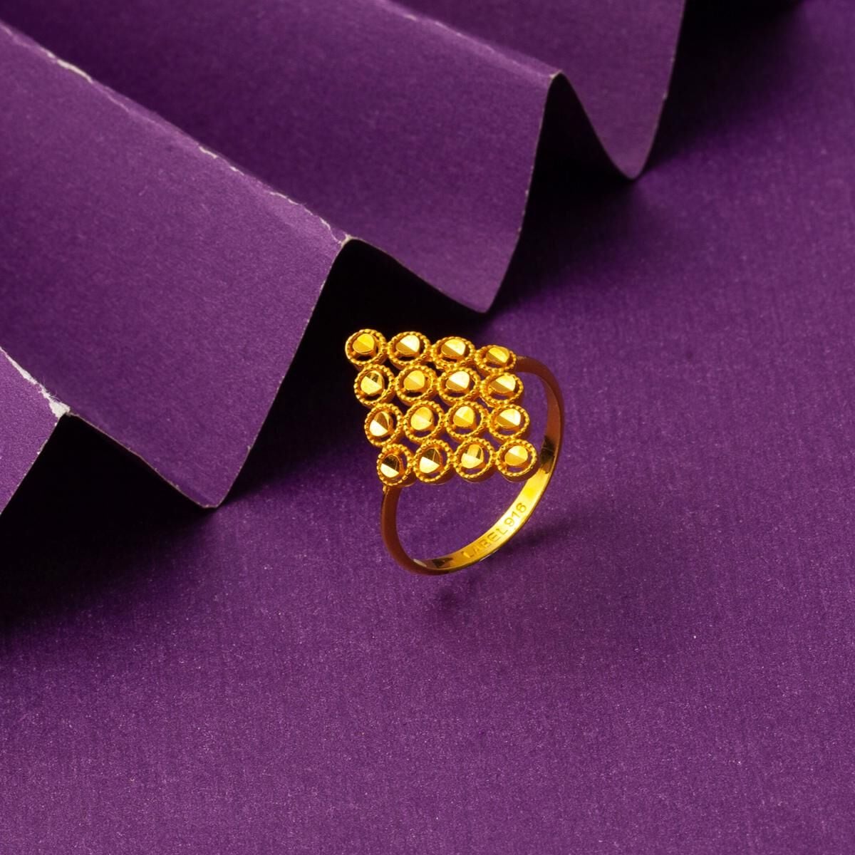 22K Yellow Gold Meridian Ring