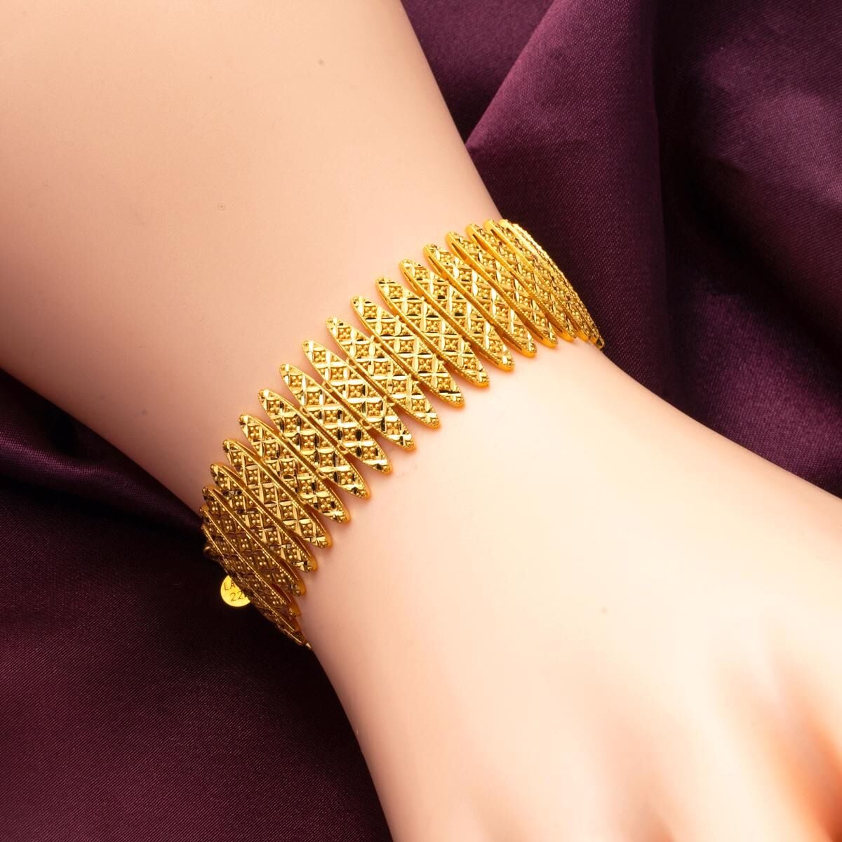 14K Yellow Gold Mesh Braided Bracelet (21 g)