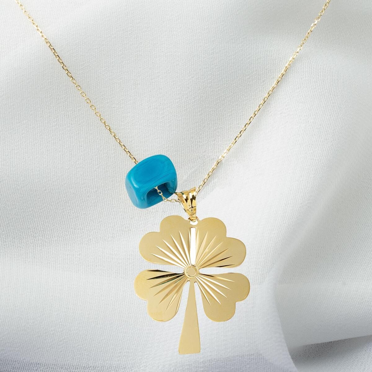 14K Yellow Gold Mini Clover Necklace
