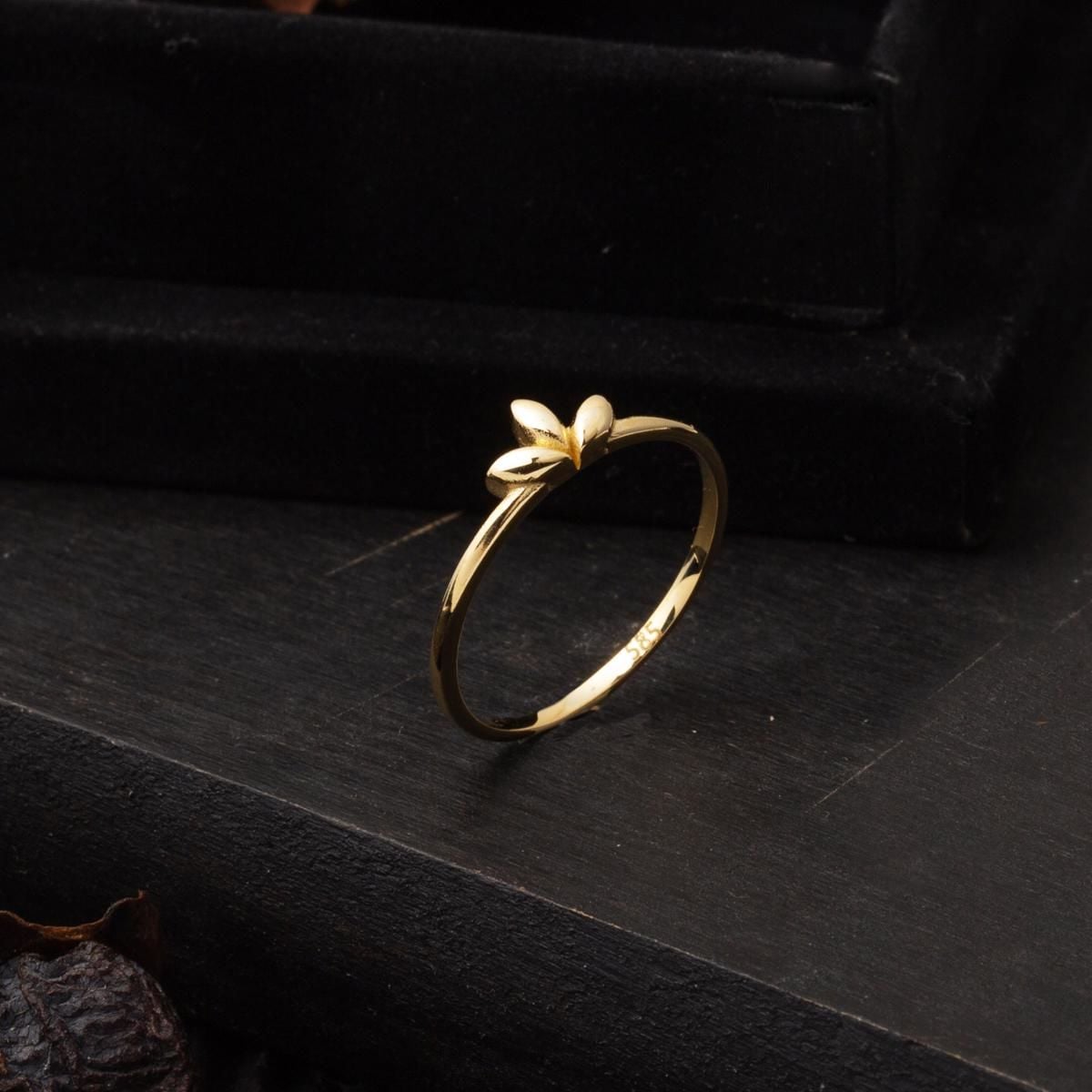 14K Yellow Gold Minimalist Trendy Design Ring
