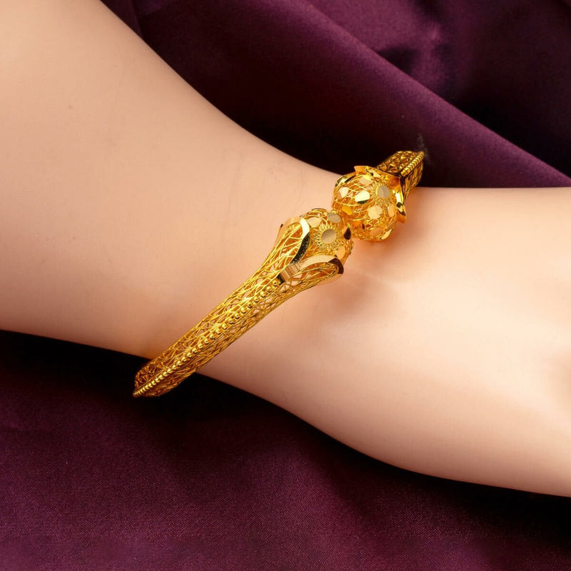 22K Yellow Gold Modern Indian Style Hinged Cuff Bangle