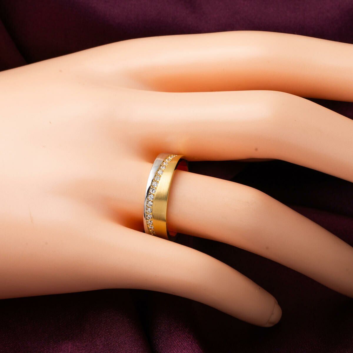 14K Yellow Gold Modern Design Cubic Zirconia Wedding Band Set