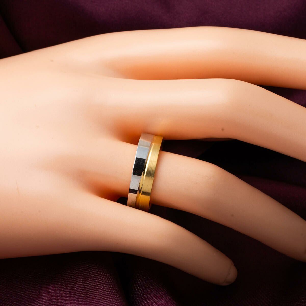 14K Yellow Gold Modern Design Men's Wedding Band Ring