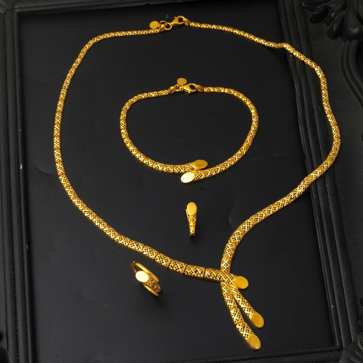 22K Yellow Gold Modern Set