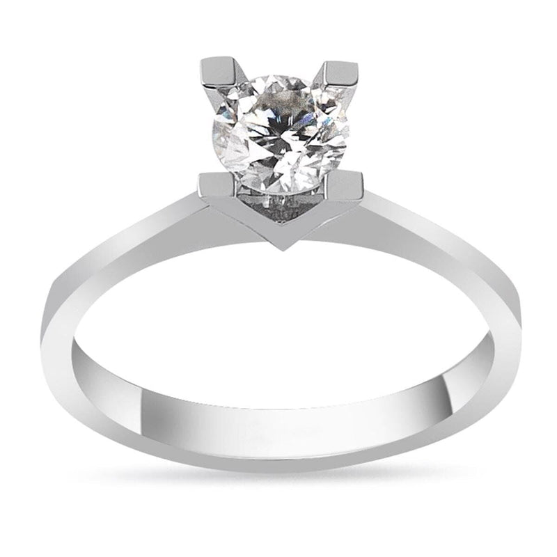 14K White Gold 0.60 Ct Solitaire Moissanite Ring (2.45 g)