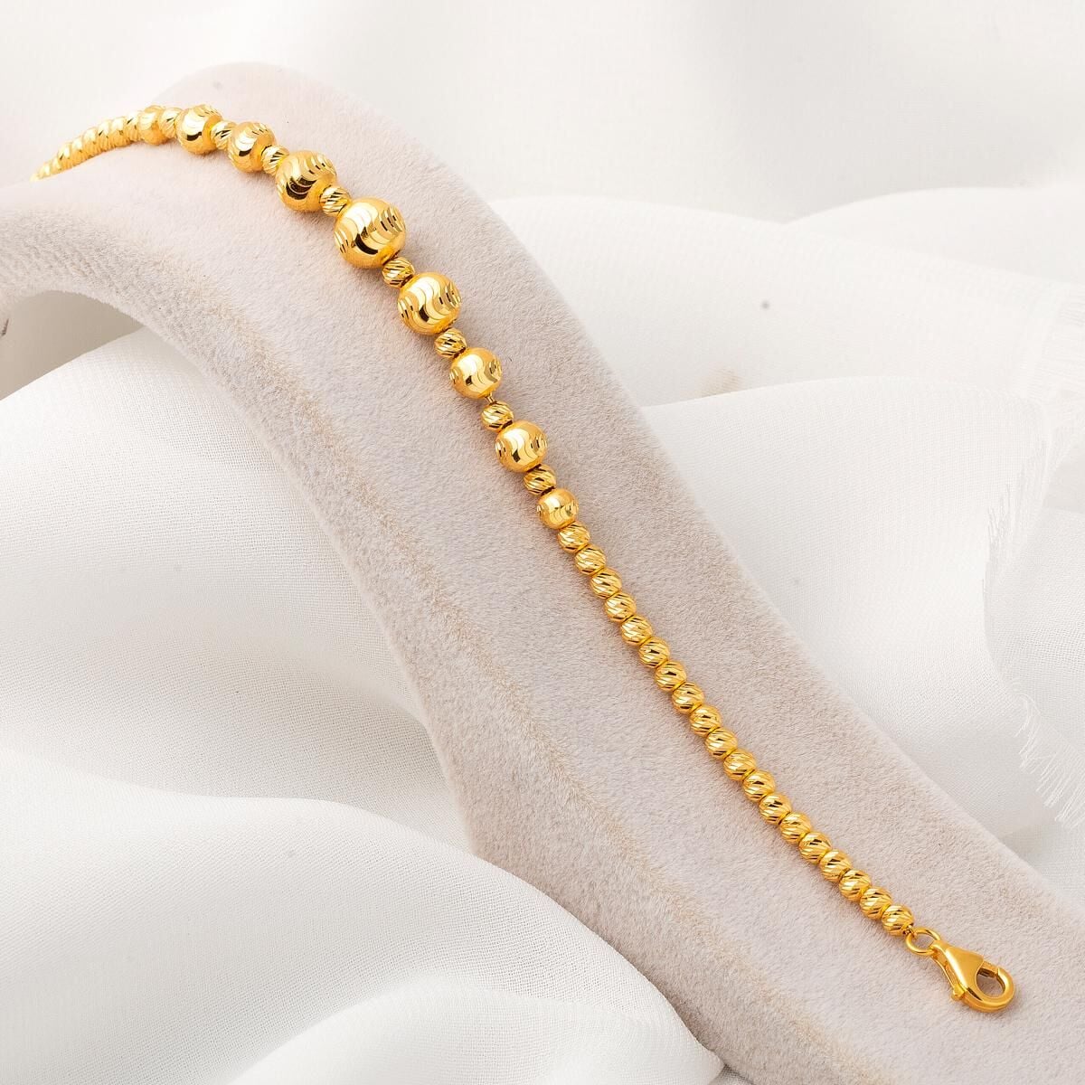22K Yellow Gold Petite Bead Bracelet (8.63 g)