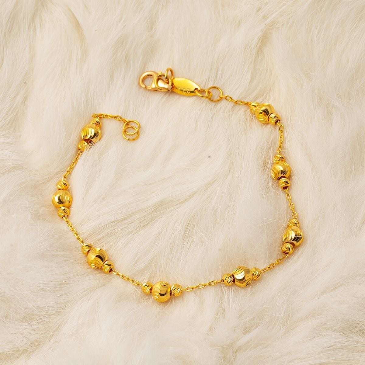 22K Yellow Gold Petite Bead Jewelry Set (19.59 g)