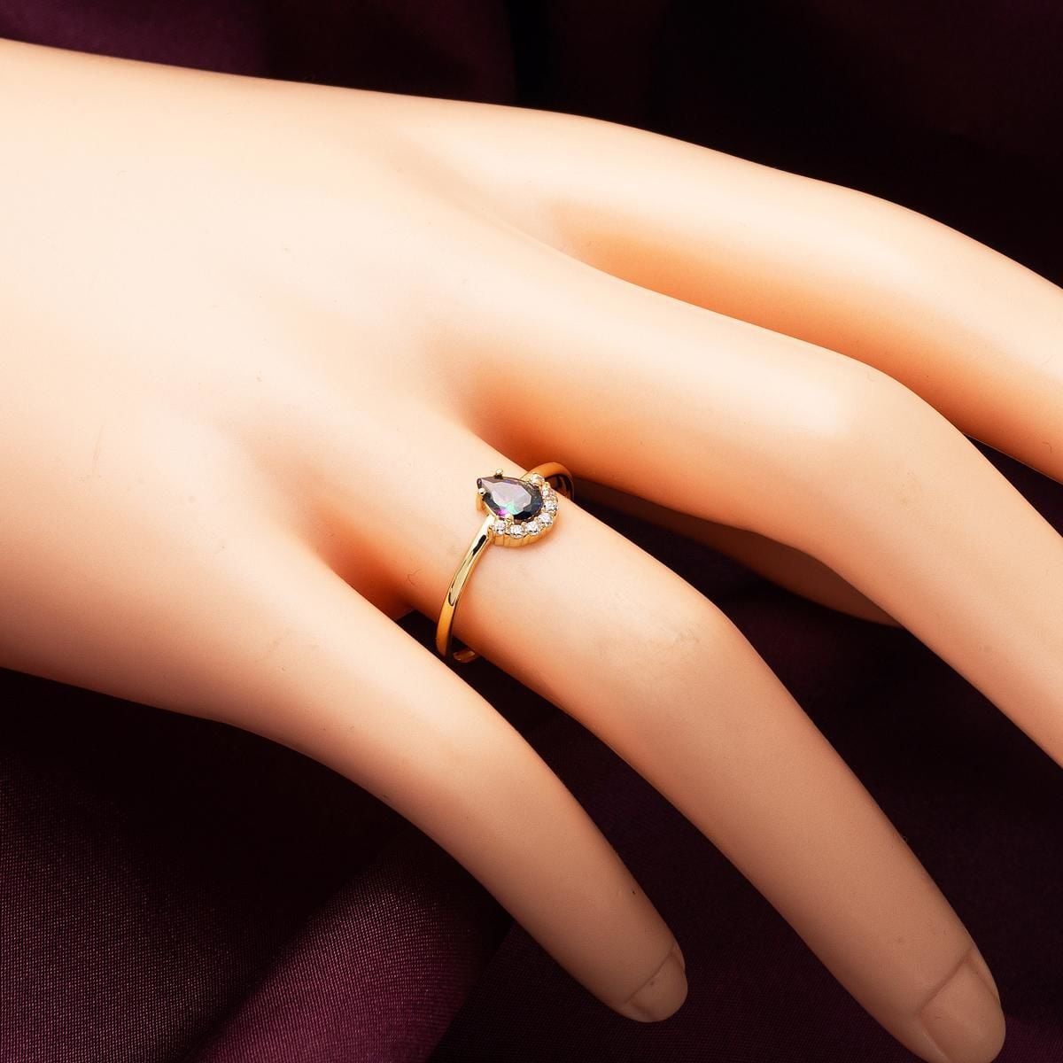 14K Yellow Gold Obsidian Teardrop Design Cubic Zirconia Ring
