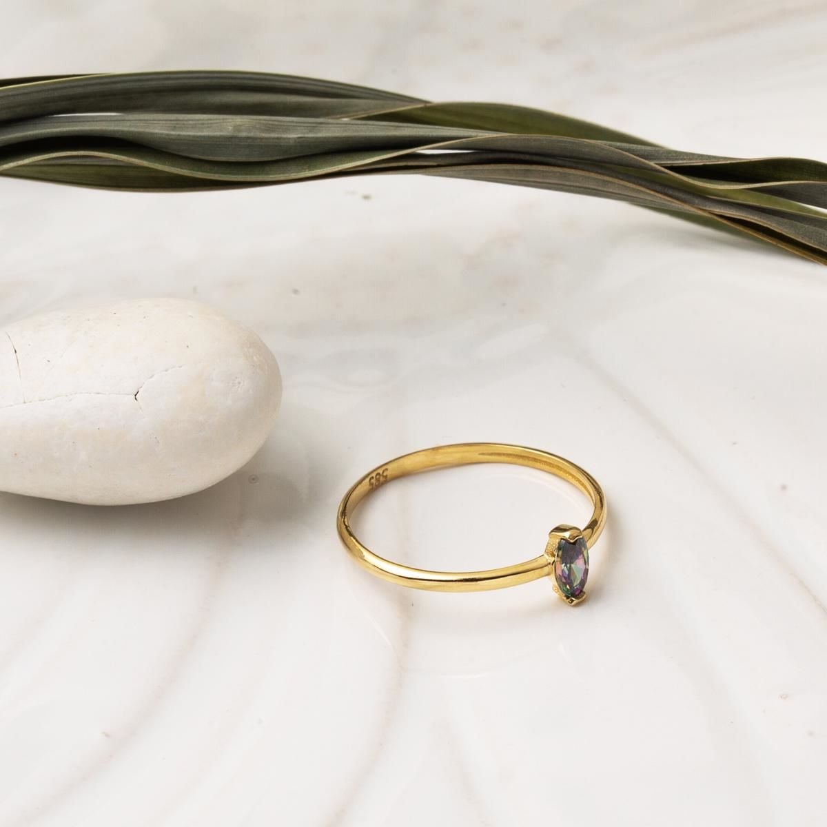 14K Yellow Gold Obsidian Cubic Zirconia Ring