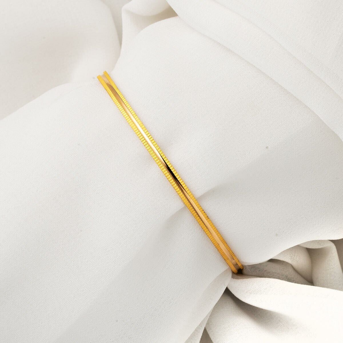 22K Yellow Gold Fluted Bangle (27 g)