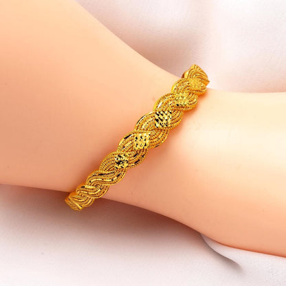 22K Yellow Gold Braided Hinged Cuff Bangle (17.32 g)