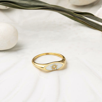 14K Yellow Gold Star Design Enamel Ring (2.29 g)