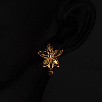22K Yellow Gold Daisy Cubic Zirconia Earrings