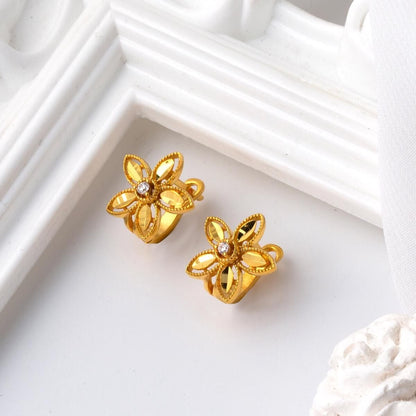 22K Yellow Gold Daisy Cubic Zirconia Earrings