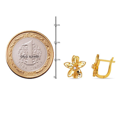 22K Yellow Gold Daisy Cubic Zirconia Earrings