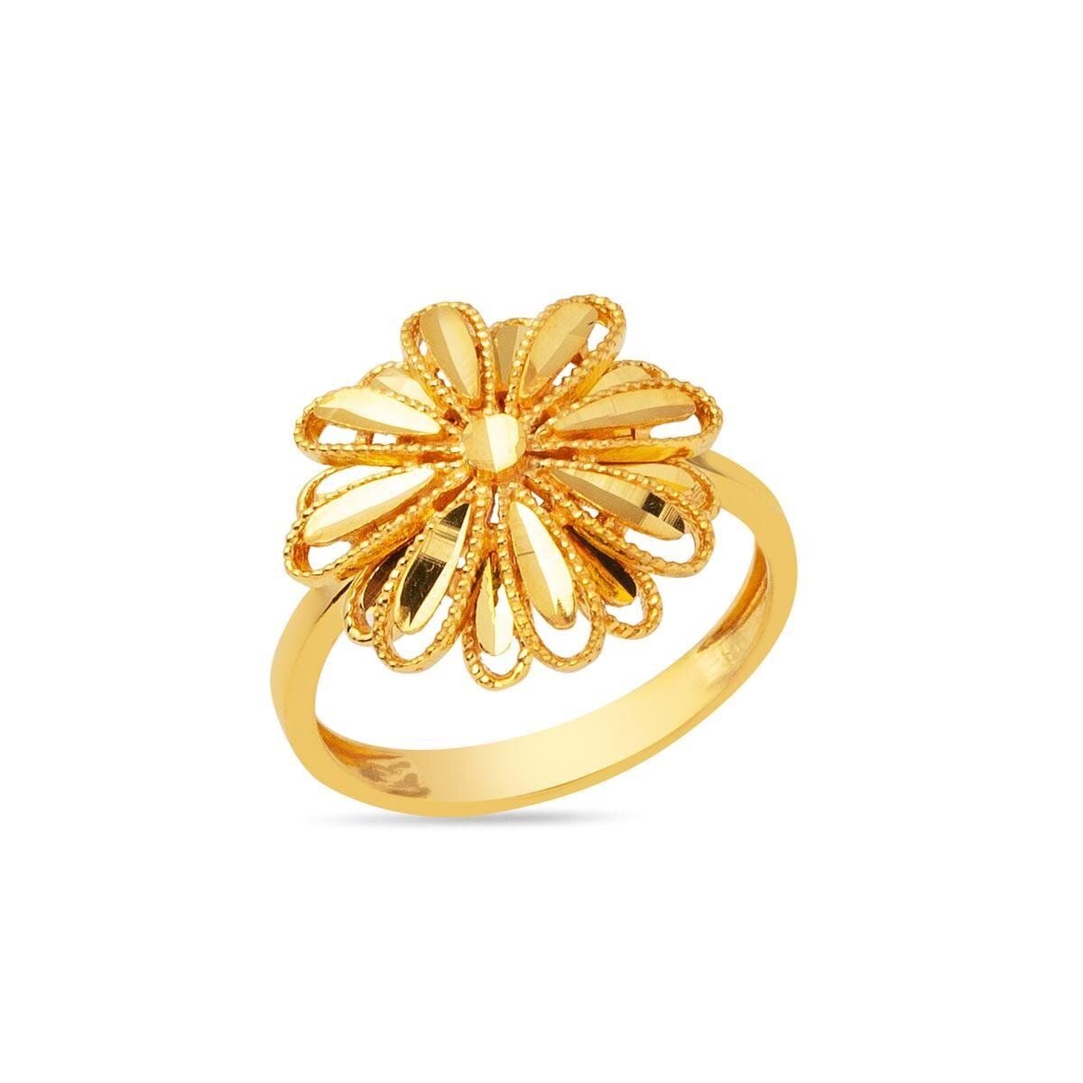 22K Yellow Gold Daisy Ring