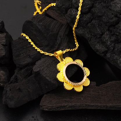 14K Yellow Gold Daisy Quarter Coin Attachable Necklace