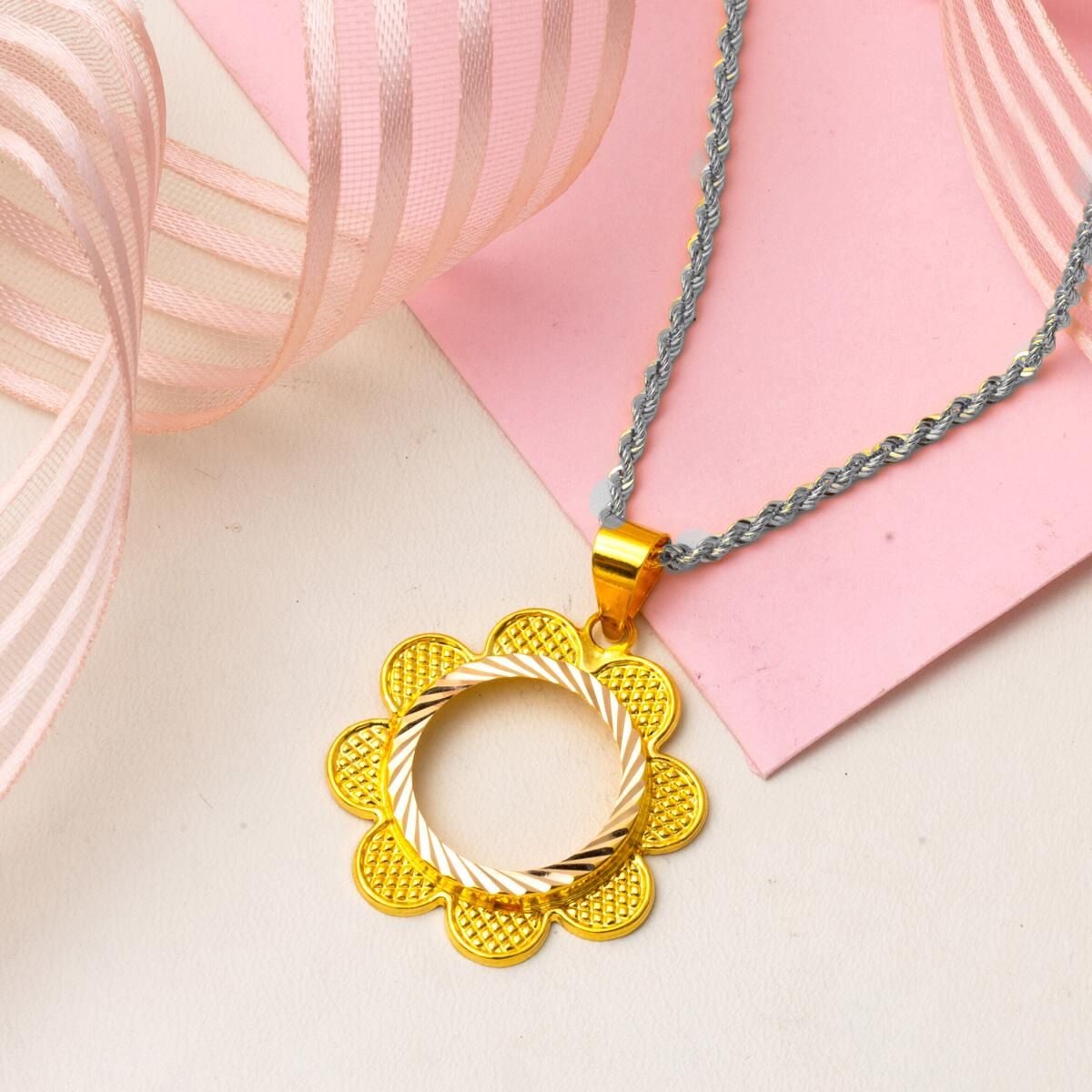 14K Yellow Gold Daisy Quarter Coin Attachable Pendant