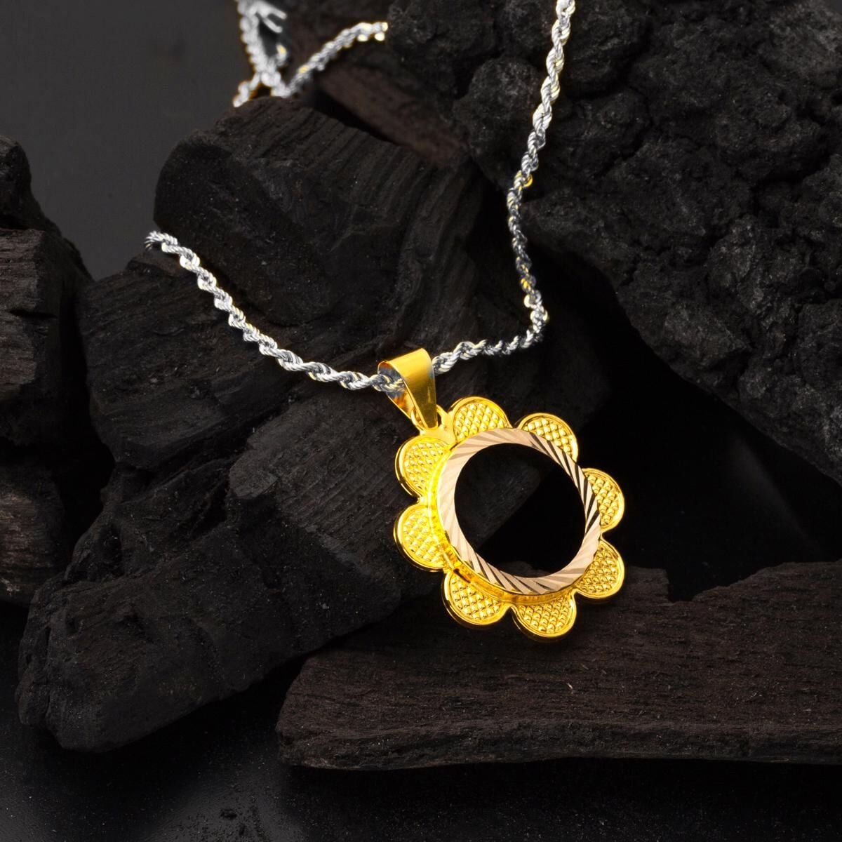 14K Yellow Gold Daisy Quarter Coin Attachable Pendant