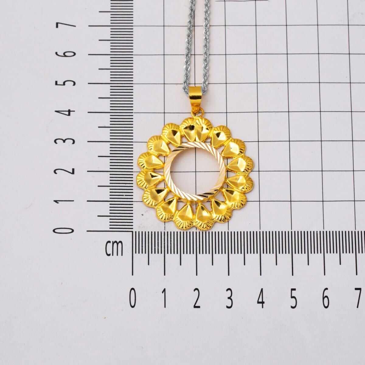 14K Yellow Gold Daisy Quarter Coin Bezel Necklace