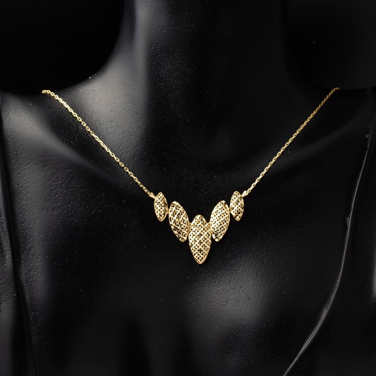 14K Yellow Gold Perspective Necklace