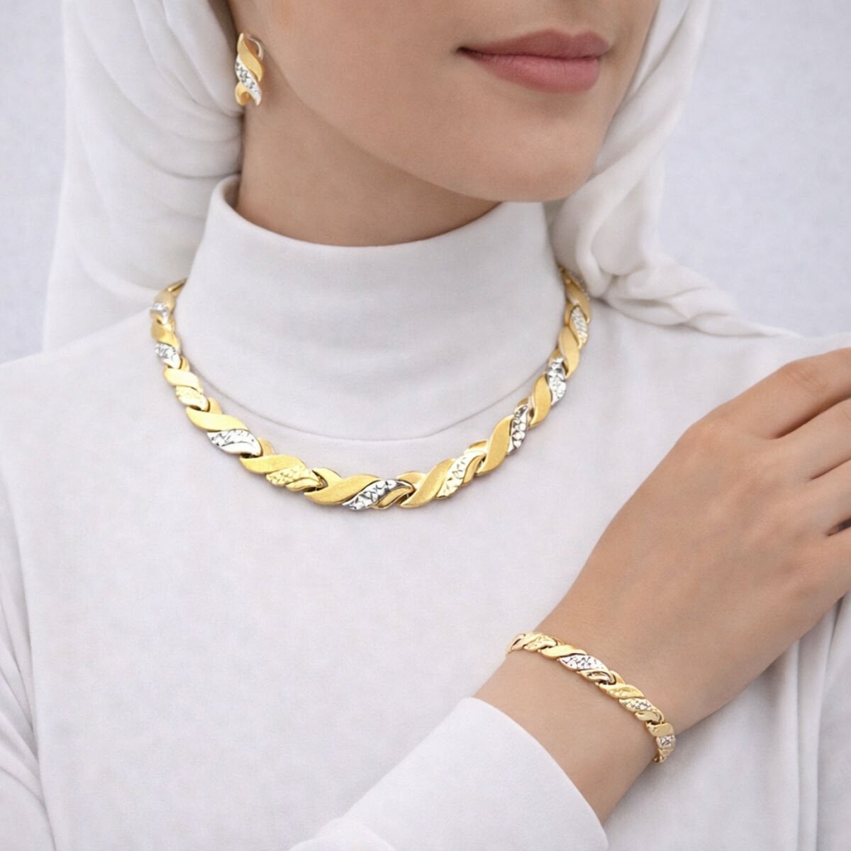 14K Yellow Gold Handcrafted Necklace Bracelet and Earrings Jewelry Set