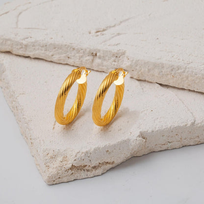 22K Yellow Gold Wind Twisted Hoop Earrings